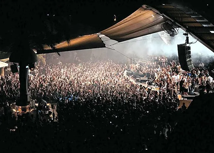 Destino Five Ibiza - 5-Star Grand Luxe Resort - Free Entrance To Pacha Club