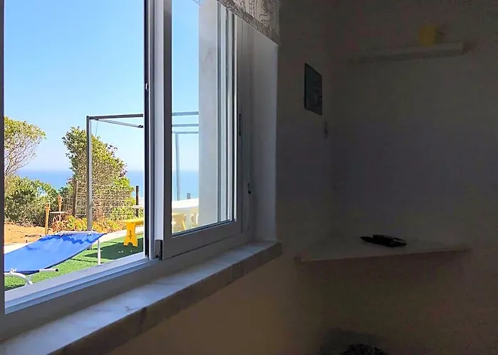 Fonte Da Telha Cliff House - Guesthouse