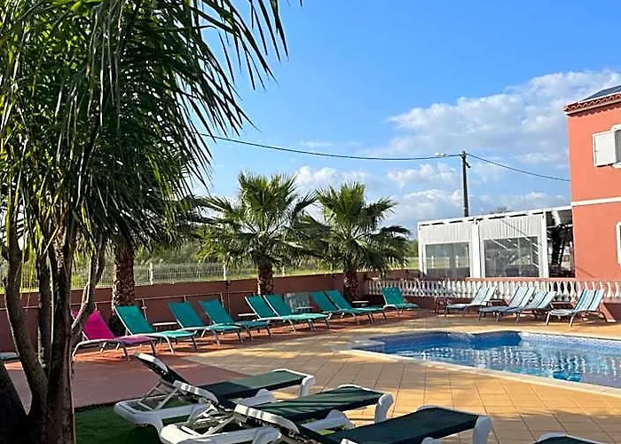 La Villa Paradis Pera