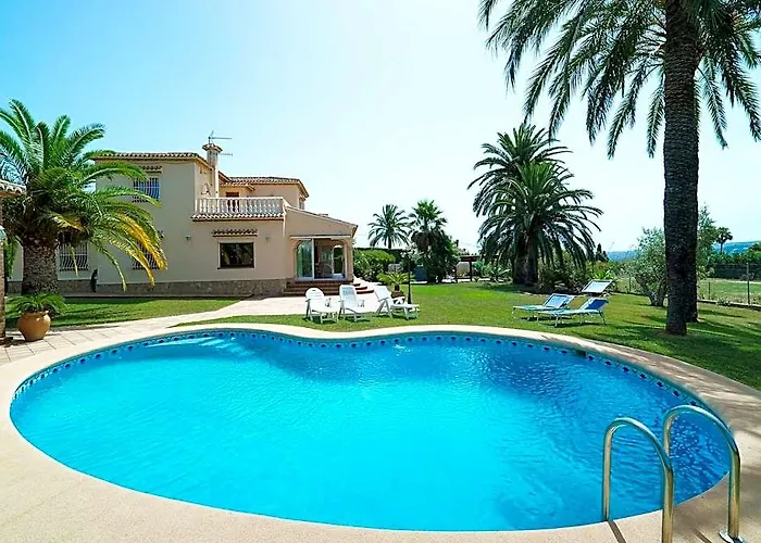 Cantallops - Villa With Private Pool. Free Wifi