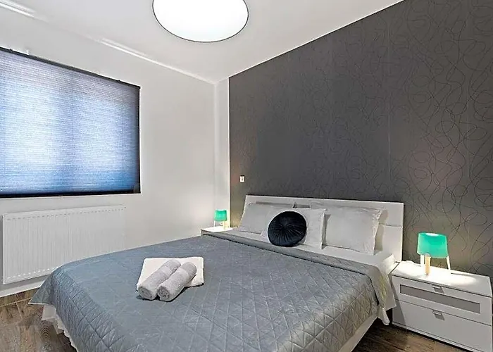 Villa Leandra Comfortable Holiday Residence