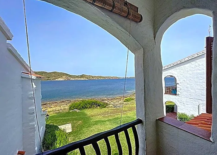 Roca Fornells, Un Rinconcito En El Mar P107
