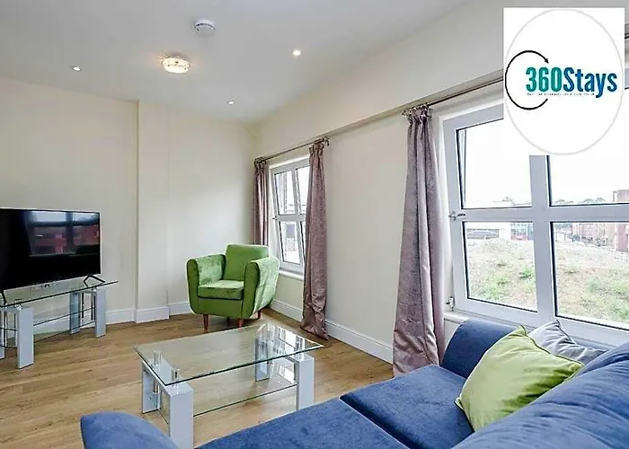 2 Bedroom Apt. 03 + Parking In Maidenhead