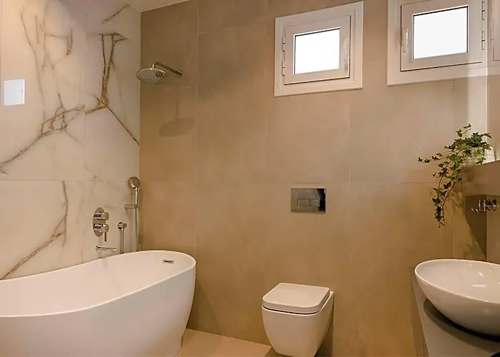 Argostoli Cityscape Apartment
