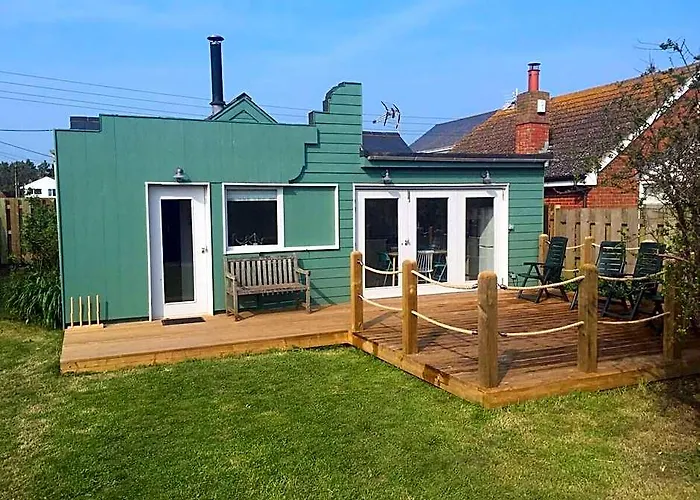 Camber Beach House, 1 Min From Beach, Dogs Welcome