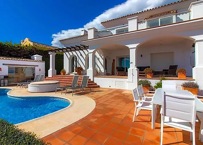 Magnificent Villa Near Sotogrande Exceptional View