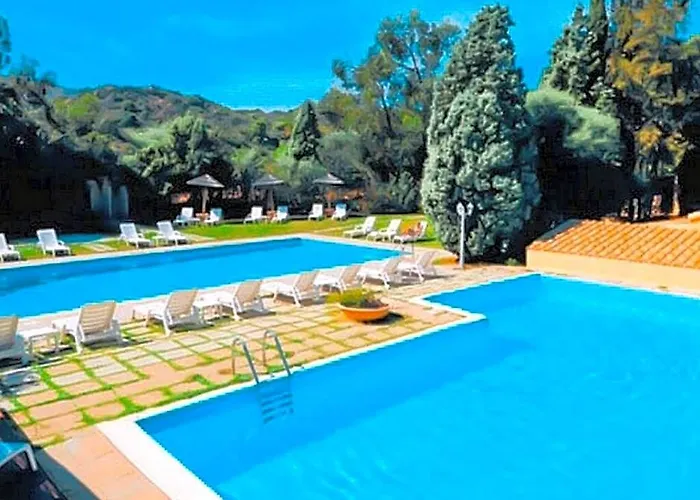Rocca Dorada Resort