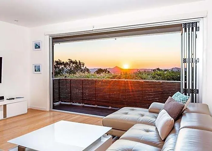 Luxury Family Home, Sunset Views - Heated Pool