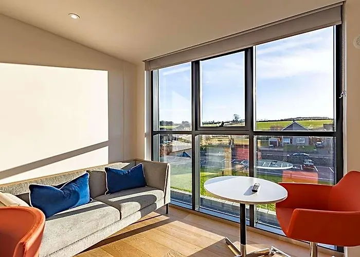 The Space To Stay Aparthotel