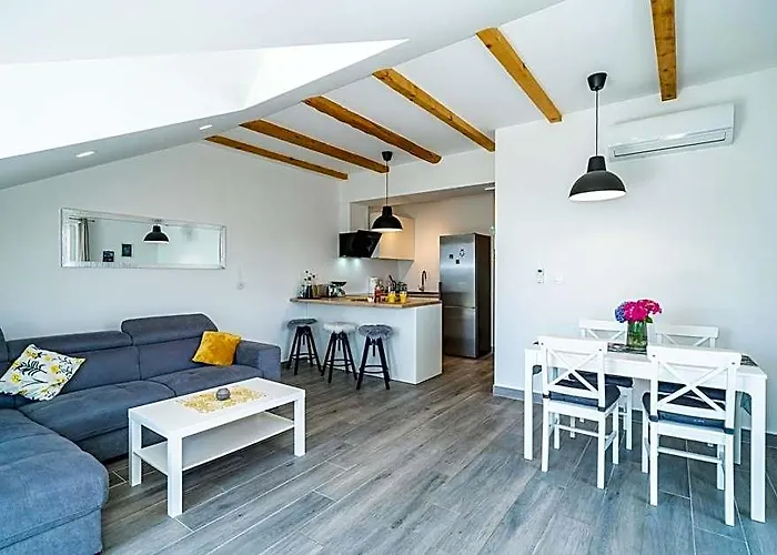 Apartments Amalija