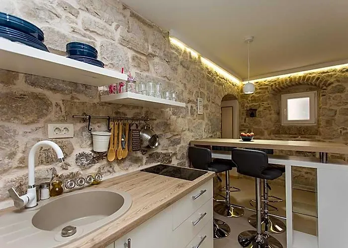 Studio Apartman "Brce"