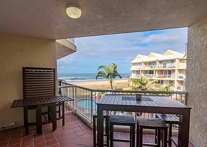 Crystal Beachfront Apartments