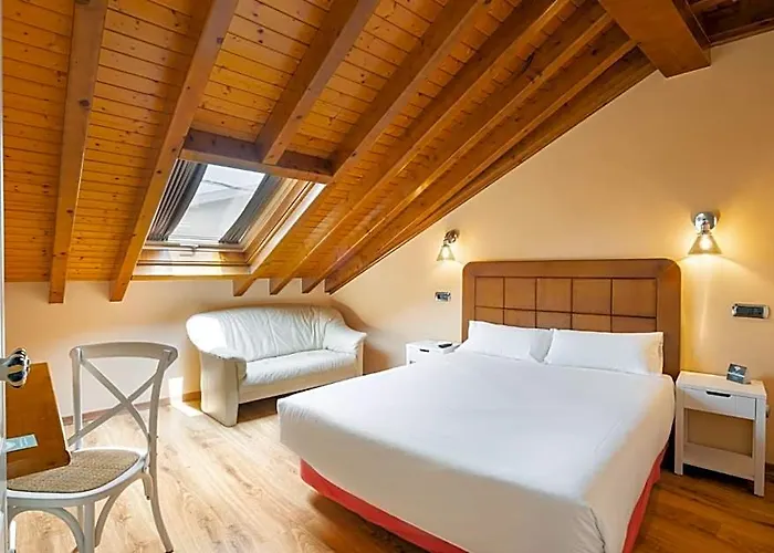 Hotel Alda Lalin