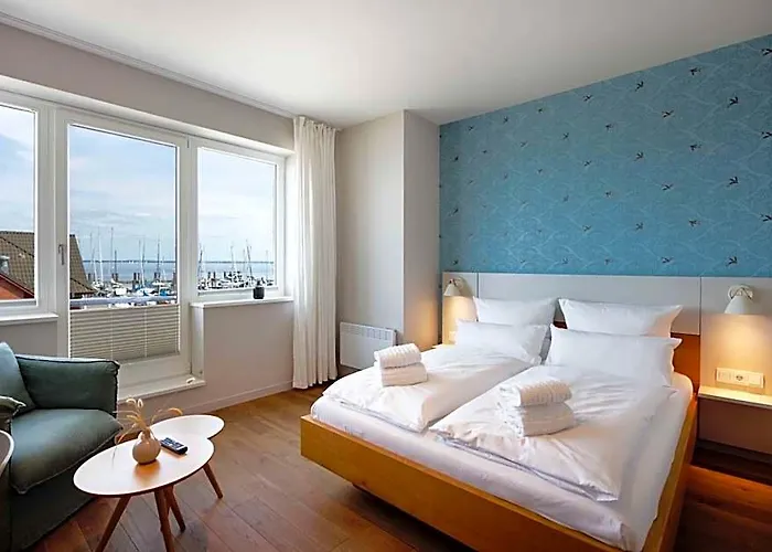 Bades Huk Marina Hotel