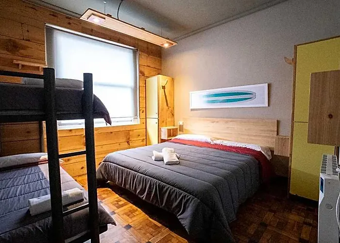Carving Surf Hostel