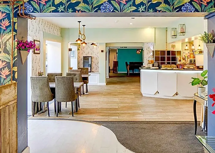 Warwickshire Park Hotel Kenilworth By Belvilla