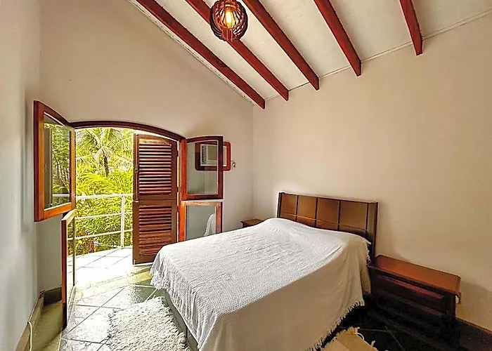 Casa A 180M Da Praia Do Toque Toque Pequeno Sp