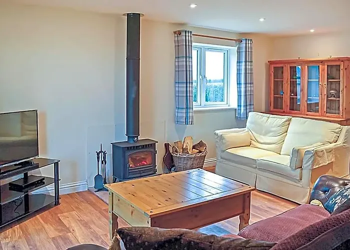Little Moorland Farm Lodges