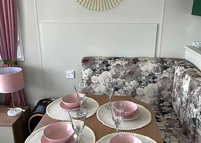 Marianne Bay - Southerness Caravan Park With Sea View - Pet Friendly