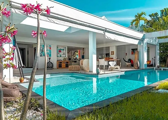 Villa California De Dampierre