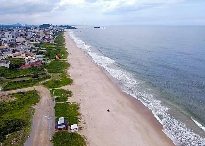 Otima Casa Apenas 50Metros Da Praia - Em Balneario Picarras