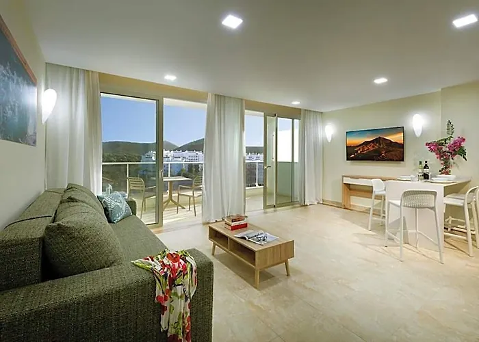 Marinell Collection Palm-Mar