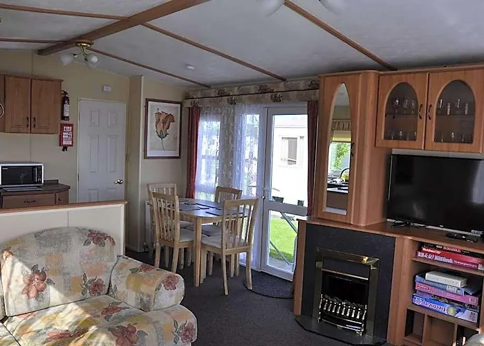 Caravan 6 Berth North Shore Holiday Centre With 5G Wifi