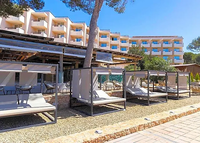 Invisa Hotel Club Cala Verde