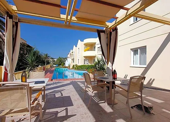 Lambrinos Suites