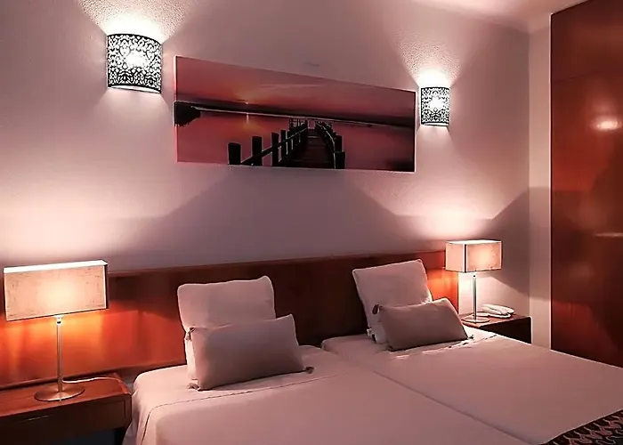Apartamentos Turisticos Lindomar