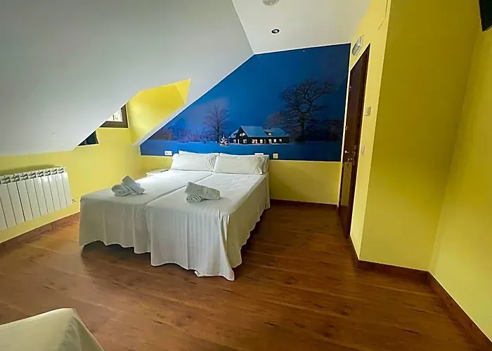 The Way Hostel Molinaseca -Grupo Rosa Azul