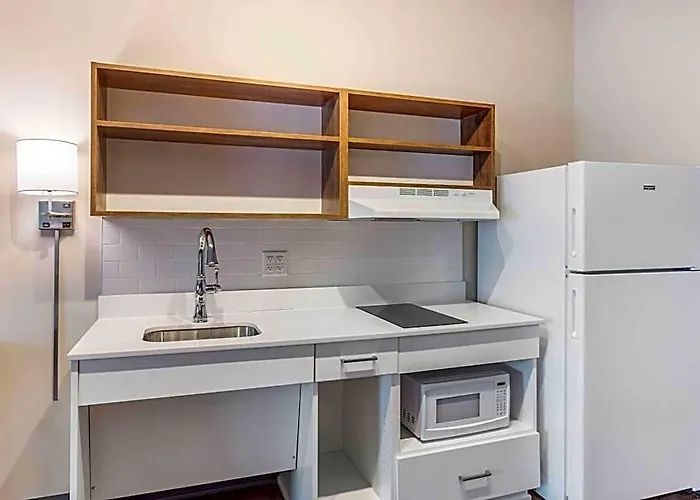 Extended Stay America Premier Suites - San Diego - San Marcos
