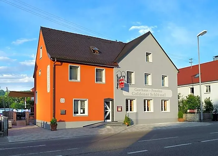 Goldener Schluessel Mit Gaestehaus Sina