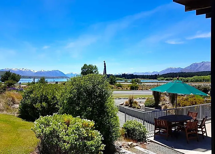 Three Rivers Lodge