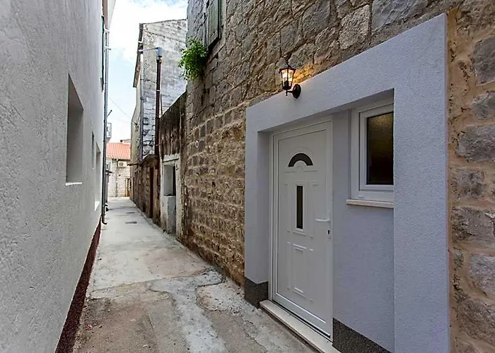 Studio Apartman "Brce"