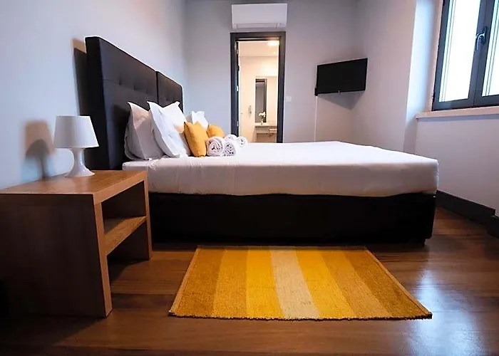 Villa Caparica Hostel