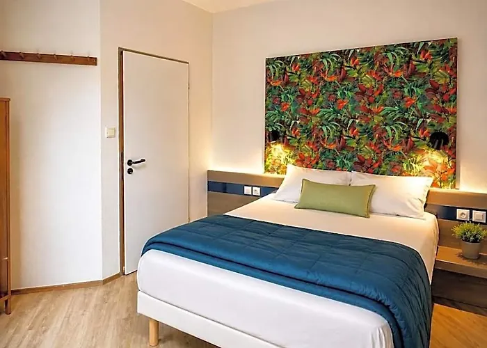 Macon Nord Hotel, Ex Charme En Maconnais