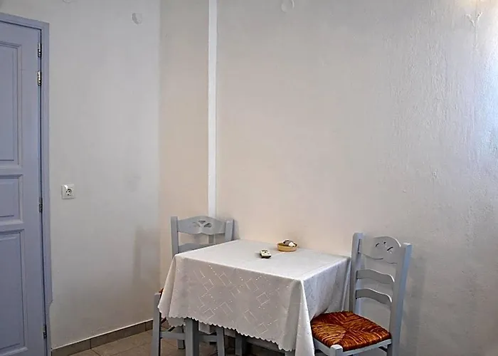 Studios Akrogiali