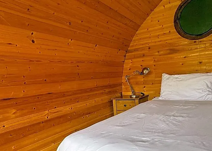 Rodway Hill Golf & Eco Pod Hotel