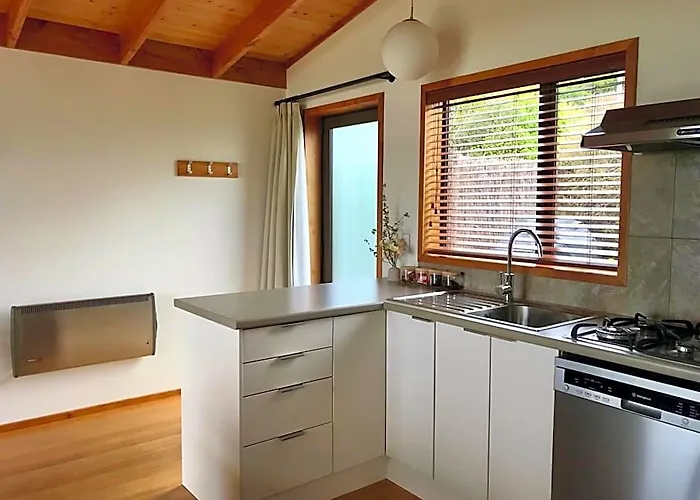 Adrift In Golden Bay- Absolute Beachfront Villas