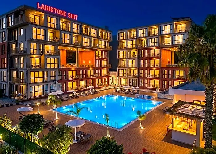 Laristone Suite Spa Hotel