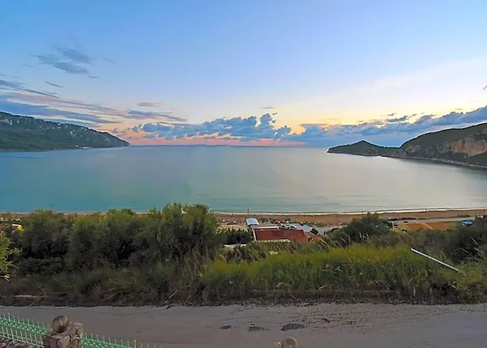 Delfini Resort