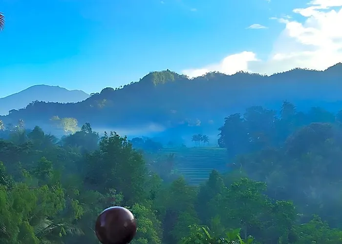 Maha Neka