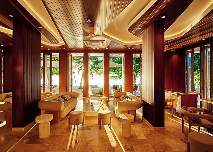 Stone Hotels Dhiffushi