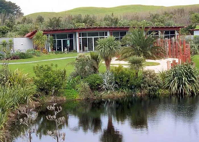 The Lakes - Kai Iwi Lakes Exclusive Retreat