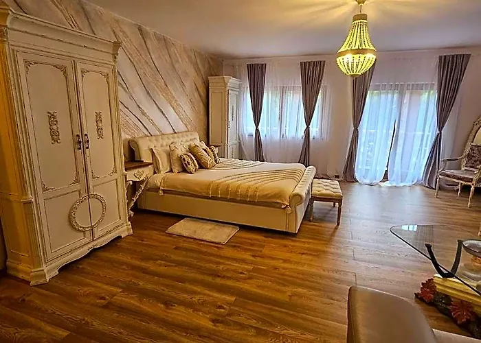 Conacul Radacinilor
