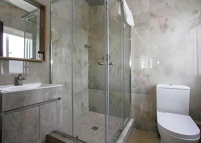 Luxe Musgrave Boutique Hotel