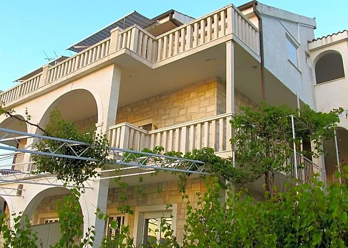 Villa Pape
