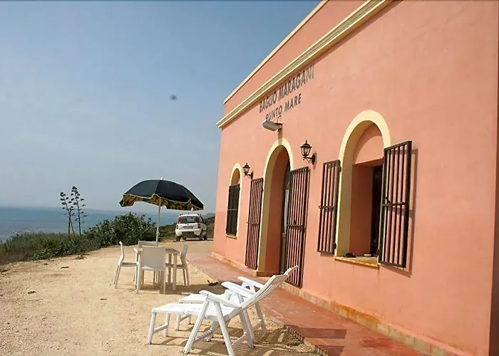 Baglio Maragani Az Agric B&B