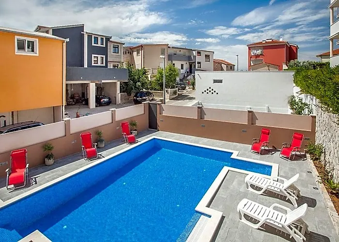 Apartments Villa Kolar